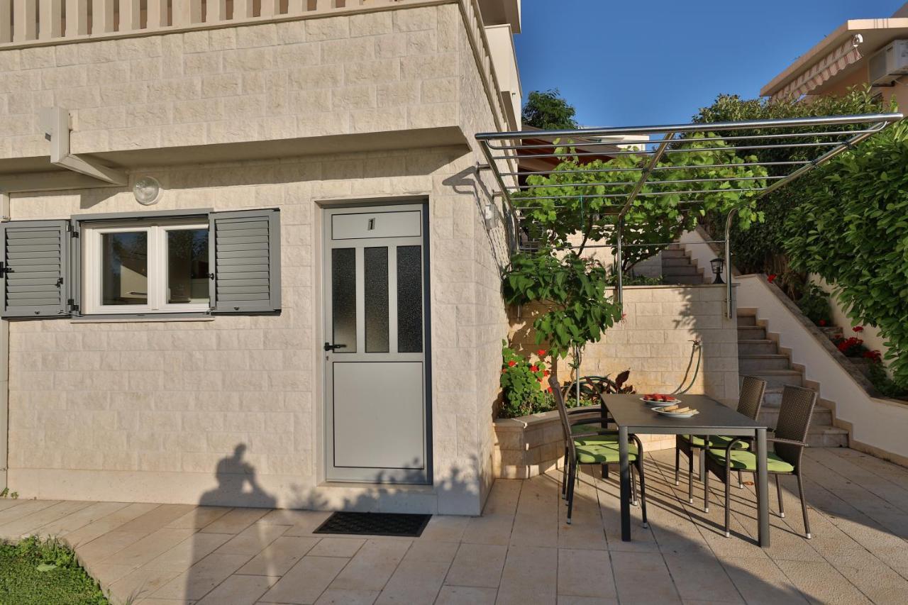 Rajcic Apartments Rogoznica  Extérieur photo