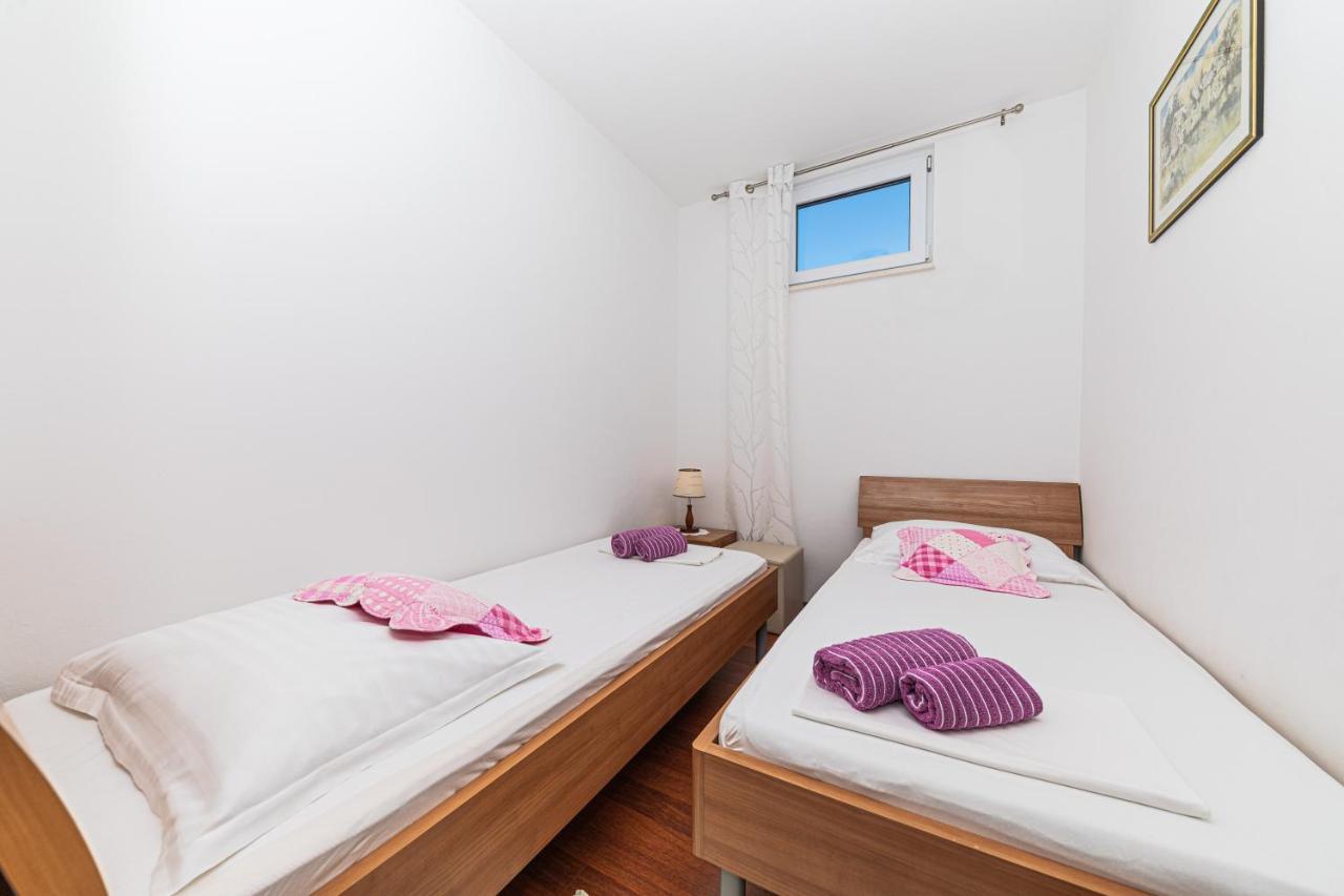 Rajcic Apartments Rogoznica  Extérieur photo