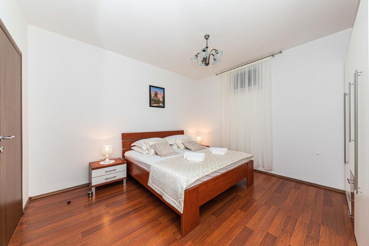 Rajcic Apartments Rogoznica  Extérieur photo