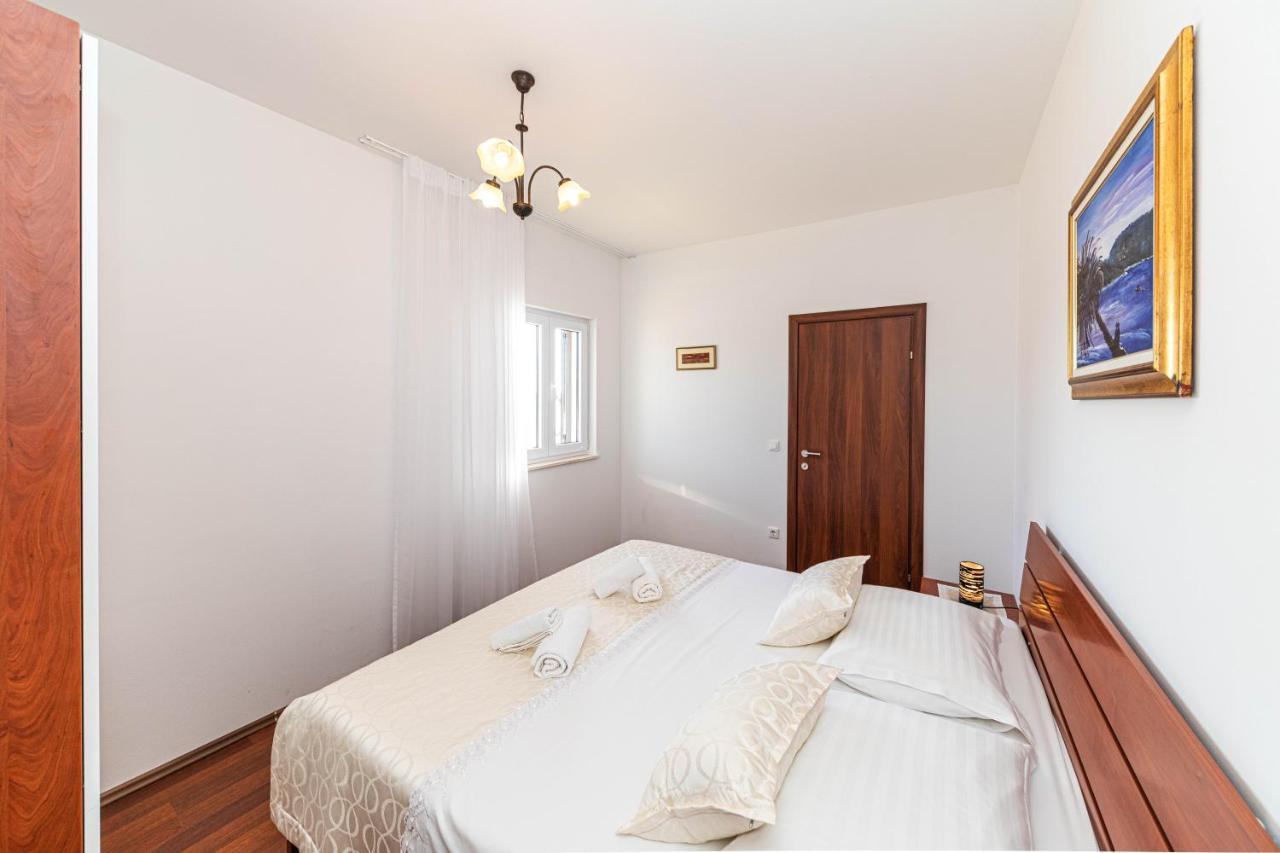 Rajcic Apartments Rogoznica  Extérieur photo
