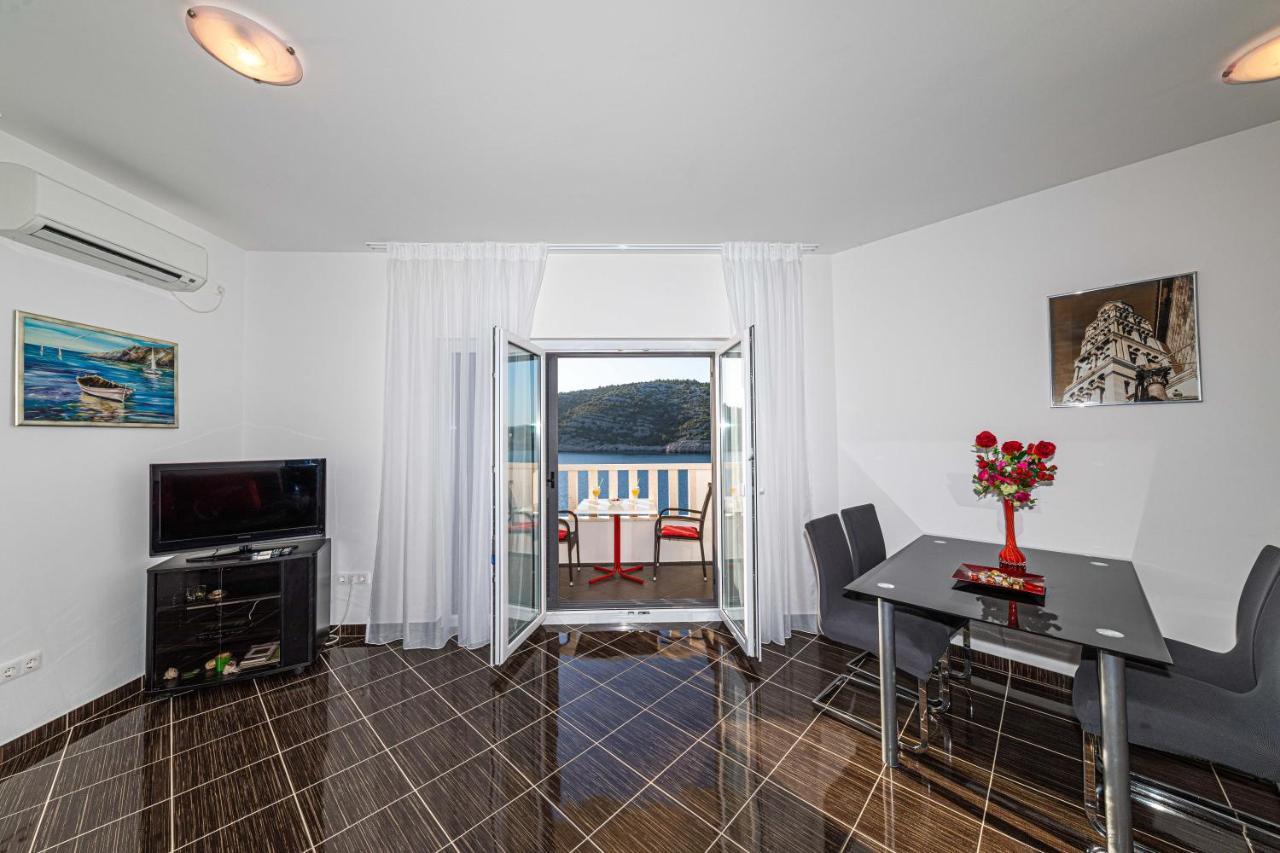 Rajcic Apartments Rogoznica  Extérieur photo