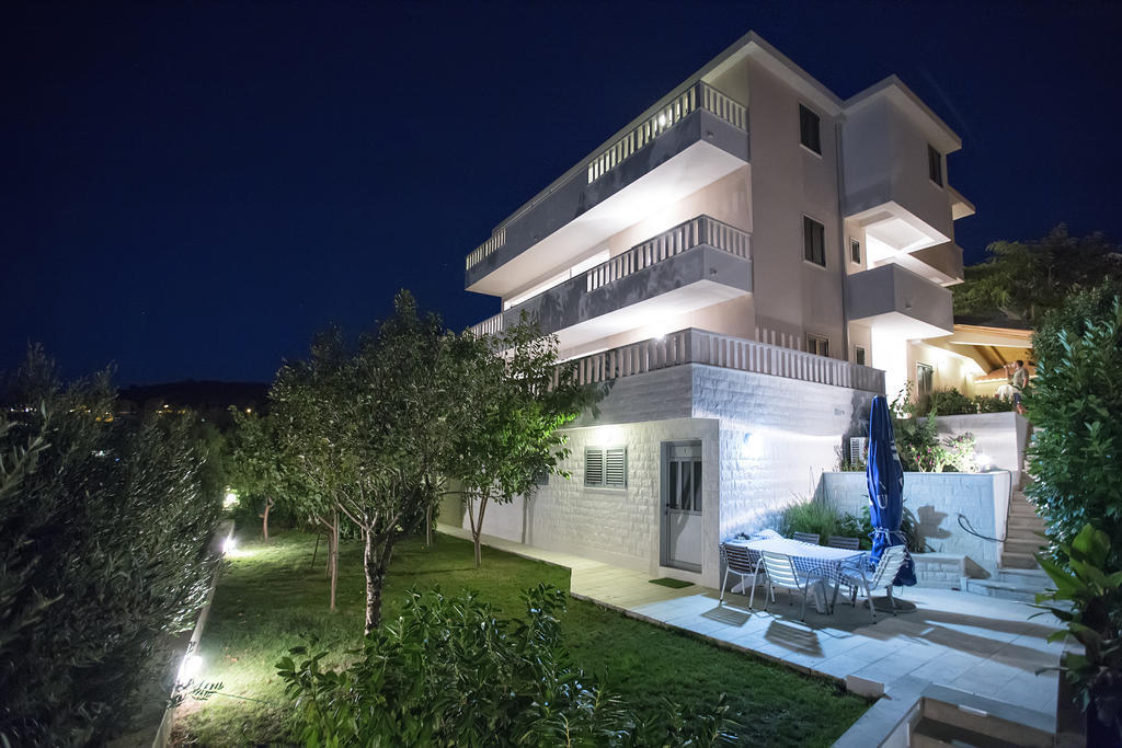 Rajcic Apartments Rogoznica  Extérieur photo